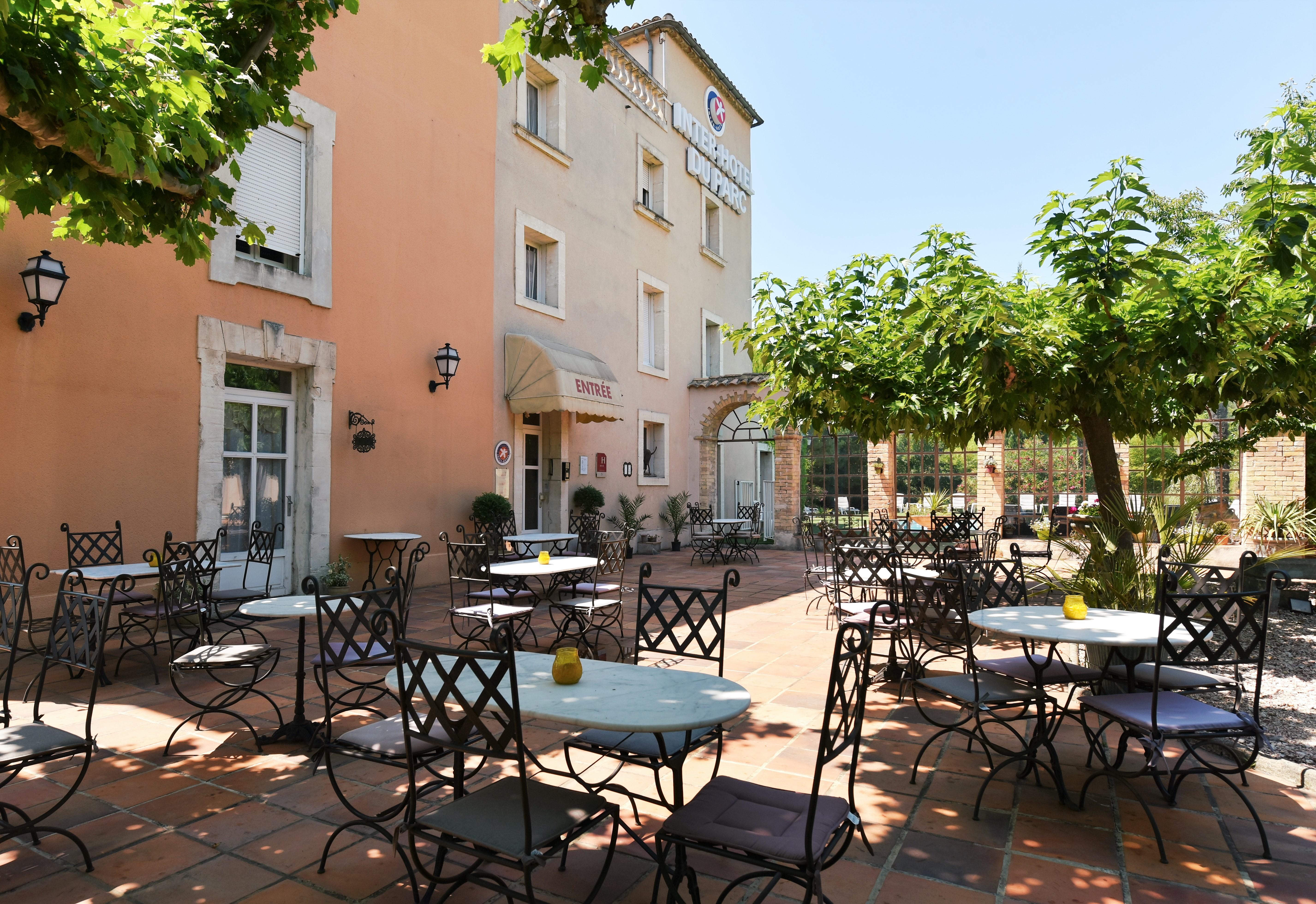 Hotel Du Parc, Avignon Est, The Originals City, Антрег-сюр-ла-Сорг Экстерьер фото