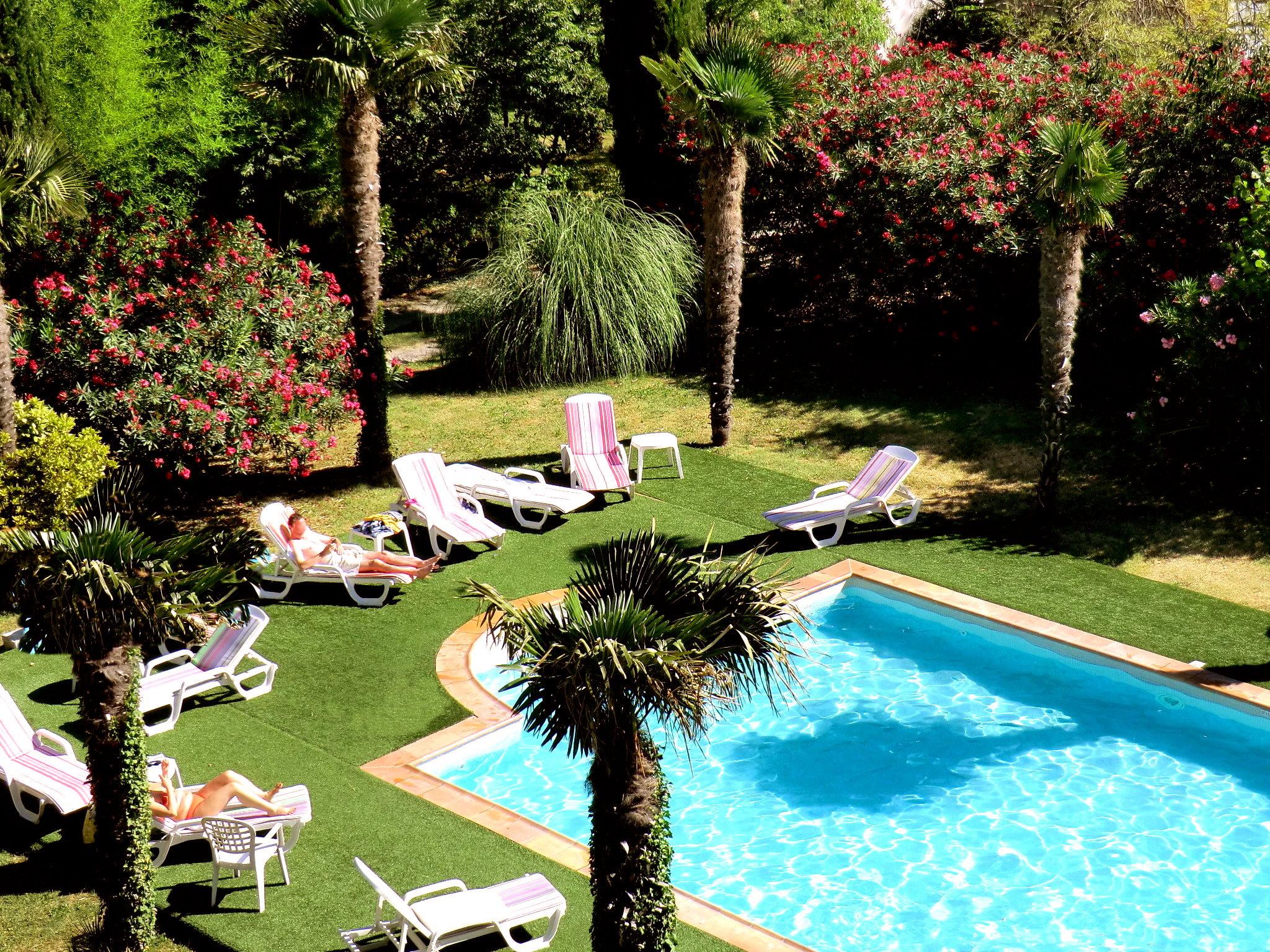 Hotel Du Parc, Avignon Est, The Originals City, Антрег-сюр-ла-Сорг Удобства фото