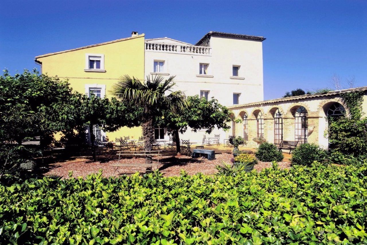 Hotel Du Parc, Avignon Est, The Originals City, Антрег-сюр-ла-Сорг Экстерьер фото