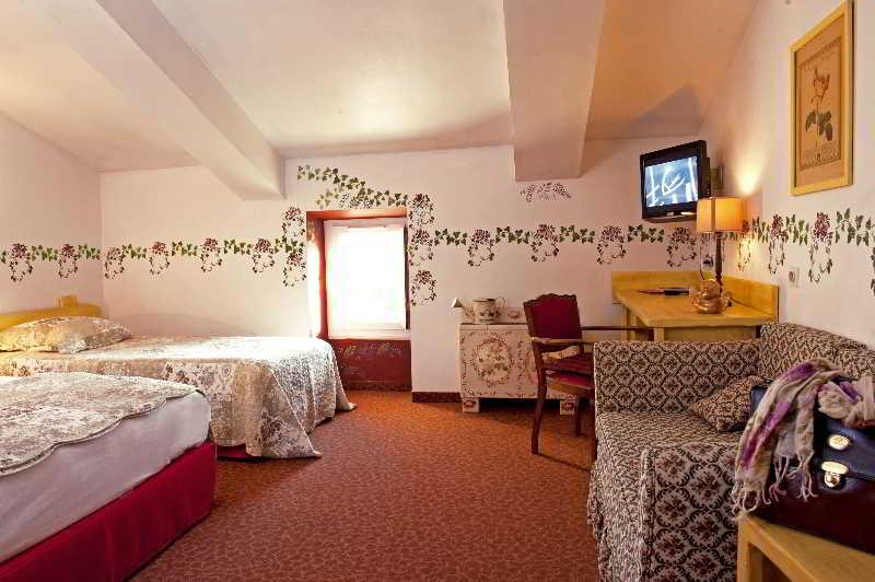 Hotel Du Parc, Avignon Est, The Originals City, Антрег-сюр-ла-Сорг Экстерьер фото