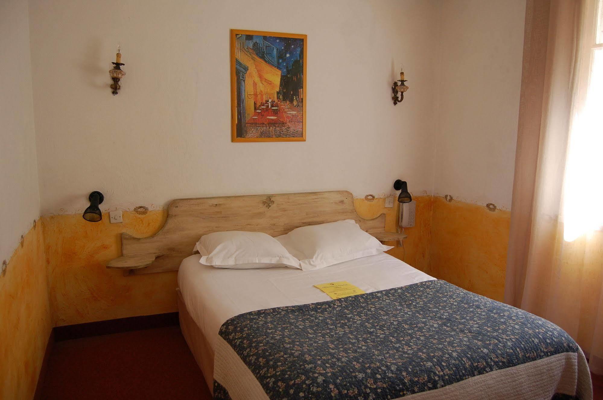 Hotel Du Parc, Avignon Est, The Originals City, Антрег-сюр-ла-Сорг Экстерьер фото