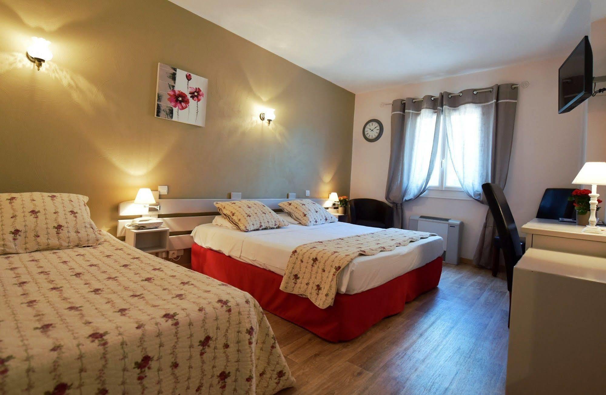 Hotel Du Parc, Avignon Est, The Originals City, Антрег-сюр-ла-Сорг Экстерьер фото